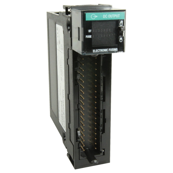 Модуль вводу-виводу Allen Bradley 1756-OB8EI