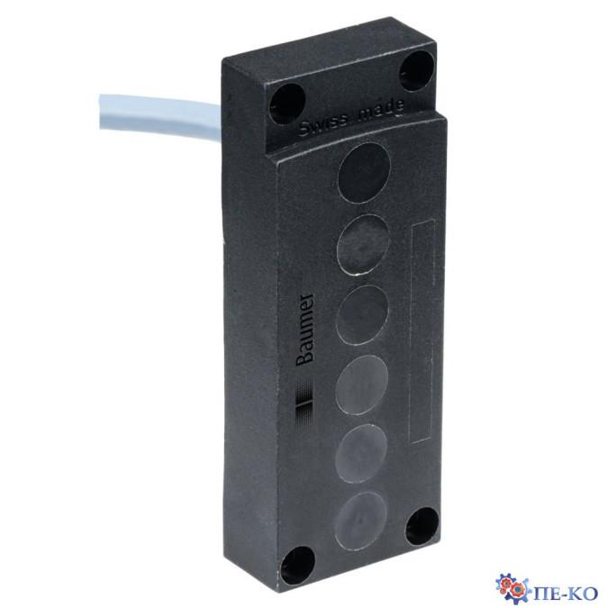 Індуктивний датчик Baumer ILFK 12P1101/I06