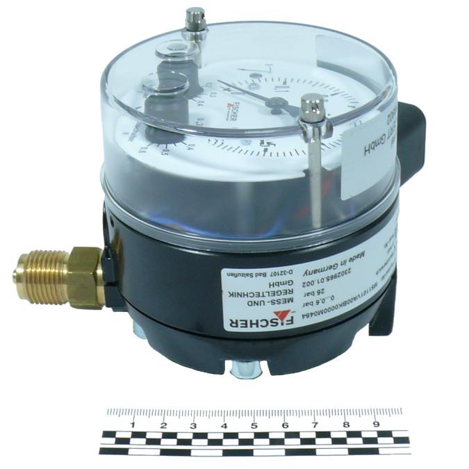 Манометр Fischer MS1103VW00BK