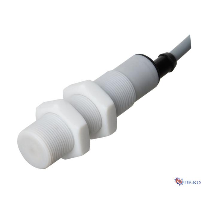 Ємнісний датчик Carlo Gavazzi CA18FAF08BPA2IO