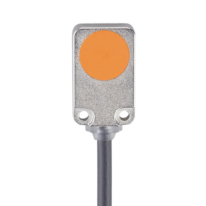 Індуктивний датчик IFM IQ2001