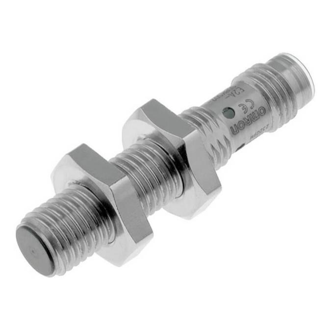 Індуктивний датчик Omron E2A-S08KS02-M5-B2