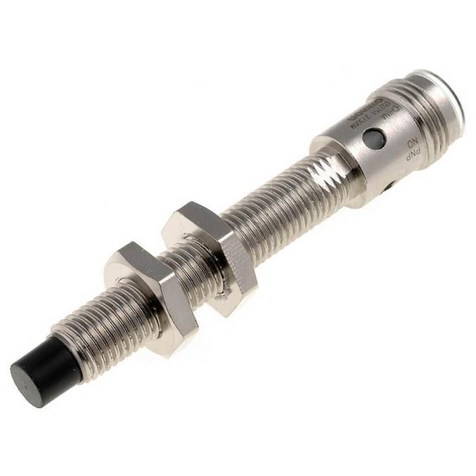 Індуктивний датчик Omron E2A-S08LN04-M1-B1