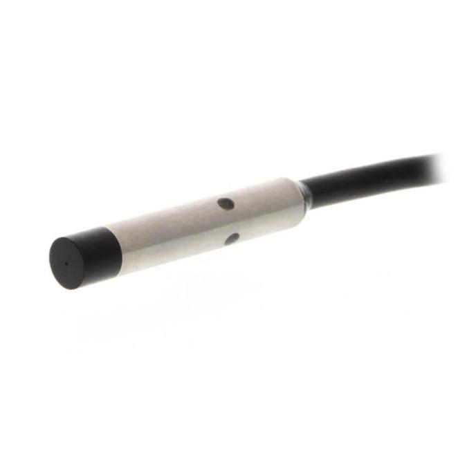 Індуктивний датчик Omron E2E-C06N04-WC-C1-R 2M