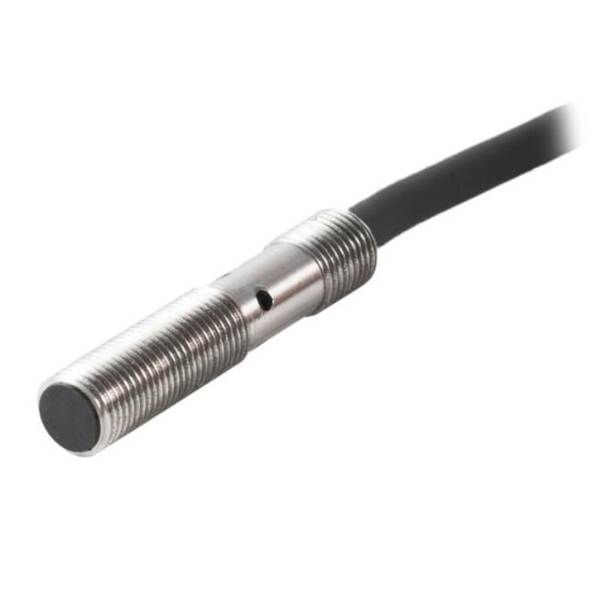 Індуктивний датчик Omron E2E-S04SR8-WC-B1 2M