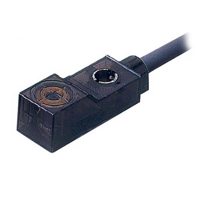 Індуктивний датчик Omron E2S-W23-R 1M
