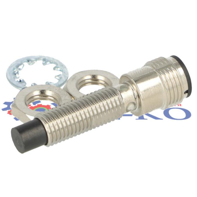 Індуктивний датчик Omron E2E-X4MC18-M1