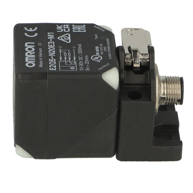 Індуктивний датчик Omron E2Q5-N20F1-M1