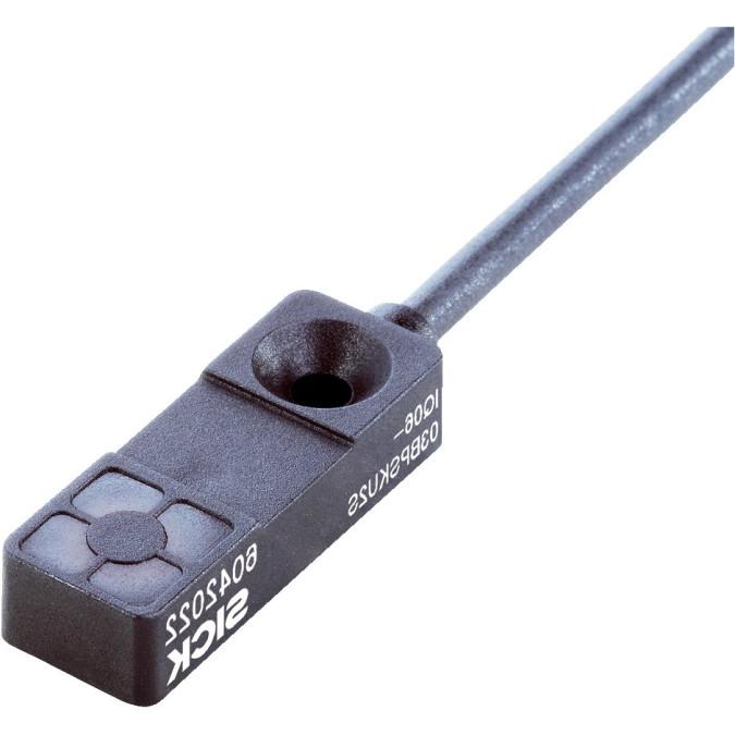Індуктивний датчик SICK IQ06-03BPOKU2S