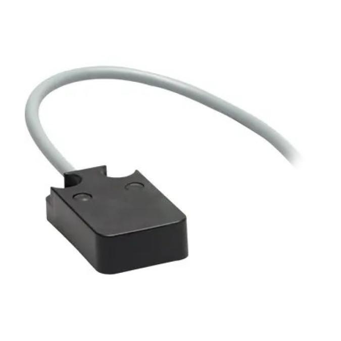 Індуктивний датчик TURCK BI8U-Q10-AP6X2