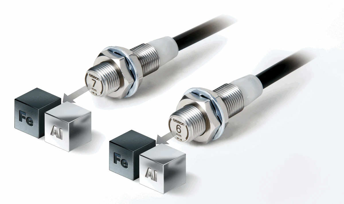 Індуктивні датчики Omron E2EW